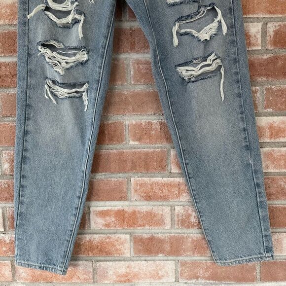 Levi’s High Waisted Mom Jeans Distressed Women’s 25 Straight Leg Cotton - Picture 3 of 8